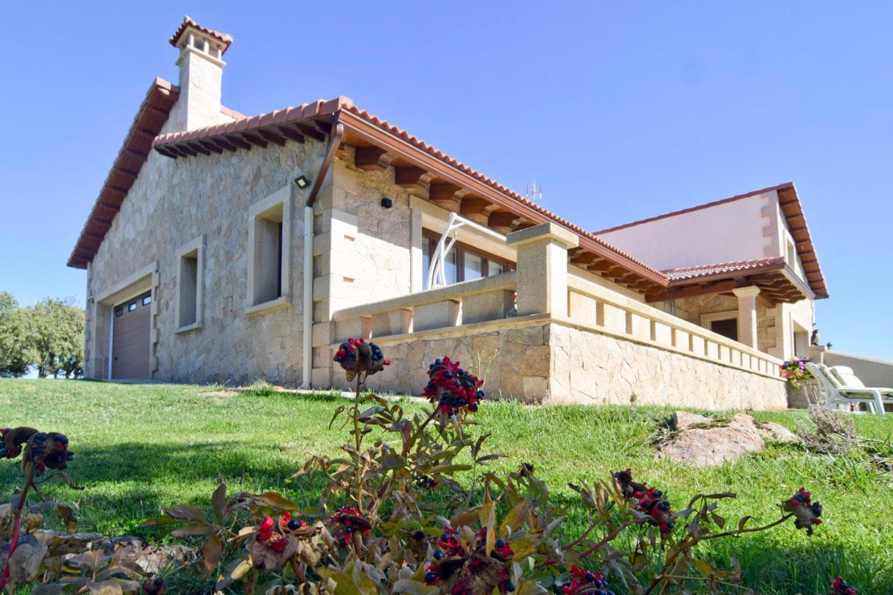Casa Entre Piedras Y Estrellas Gallegos de Sobrinos エクステリア 写真